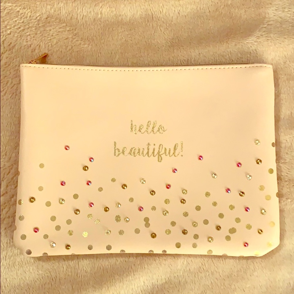 Hello beautiful clutch